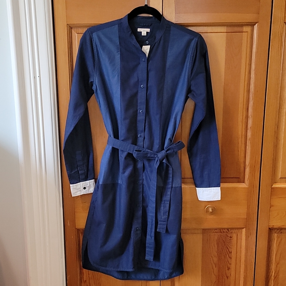 Gap Chambray button down dress